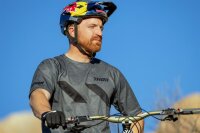 Thor Jersey Assist Short-Sleeve Hazard 
Charcoal/Heather